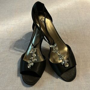 Fioni night shoes